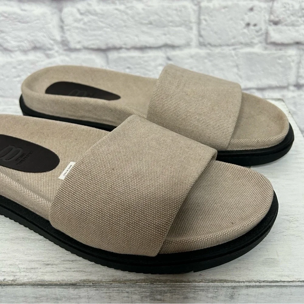 NWOT 8 By YOOX Men’s Beige Canvas Slide Sandals